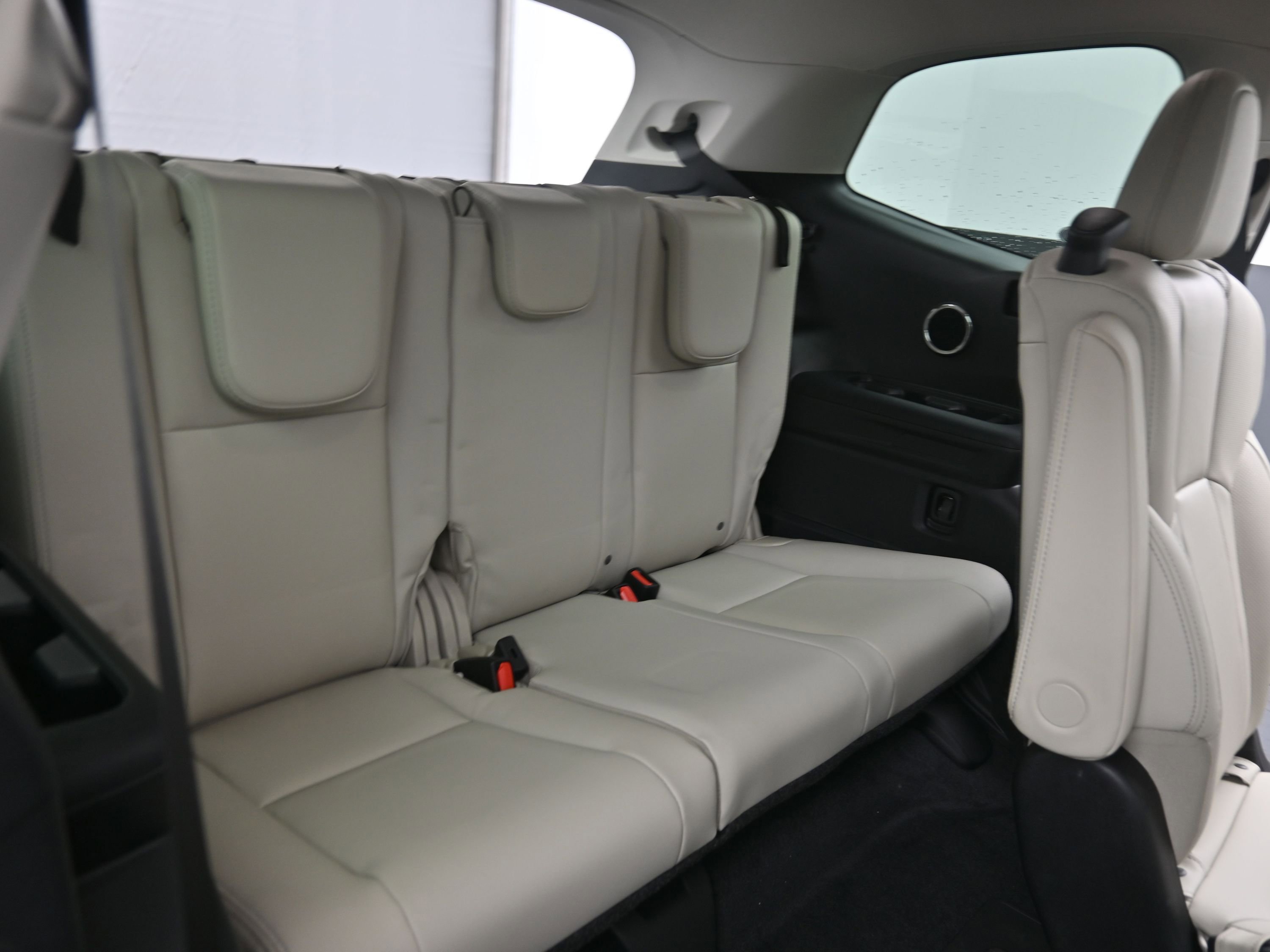 Certified 2025 Subaru Ascent Limited image 21