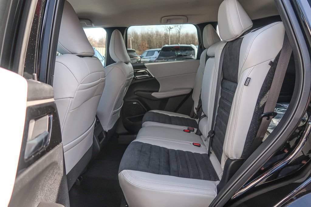 New 2026 Mitsubishi Outlander SE AWD/4WD image 22