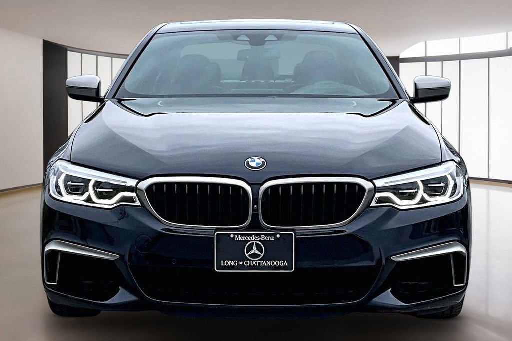 Used 2018 BMW M550i xDrive image 3