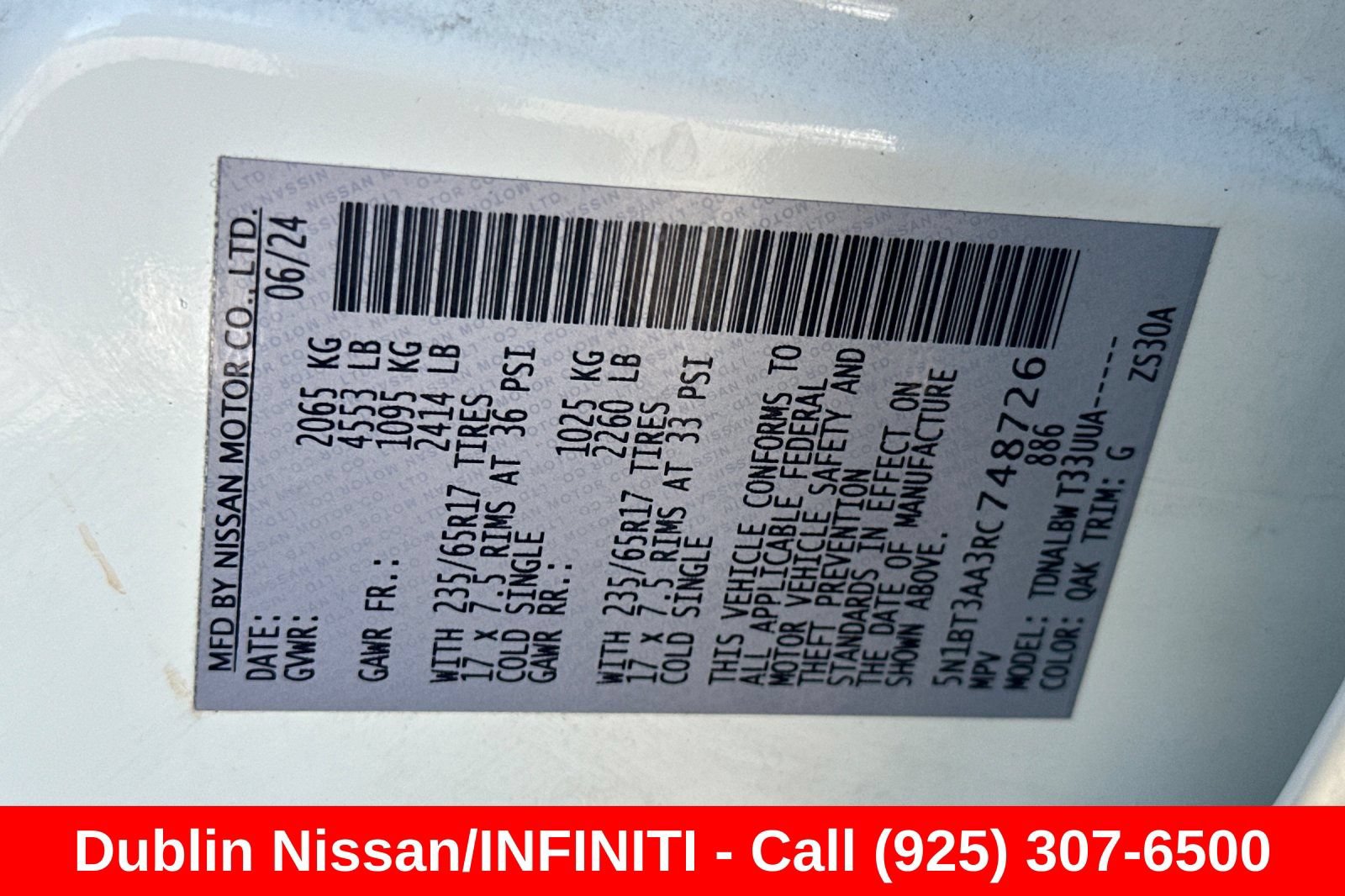 Used 2024 Nissan Rogue S FWD image 54
