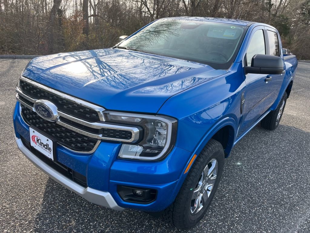 New 2025 Ford Ranger XLT w/ FX4 Off-Road Package AWD/4WD image 4