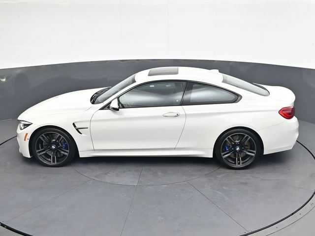 Used 2018 BMW M4 Coupe RWD image 28