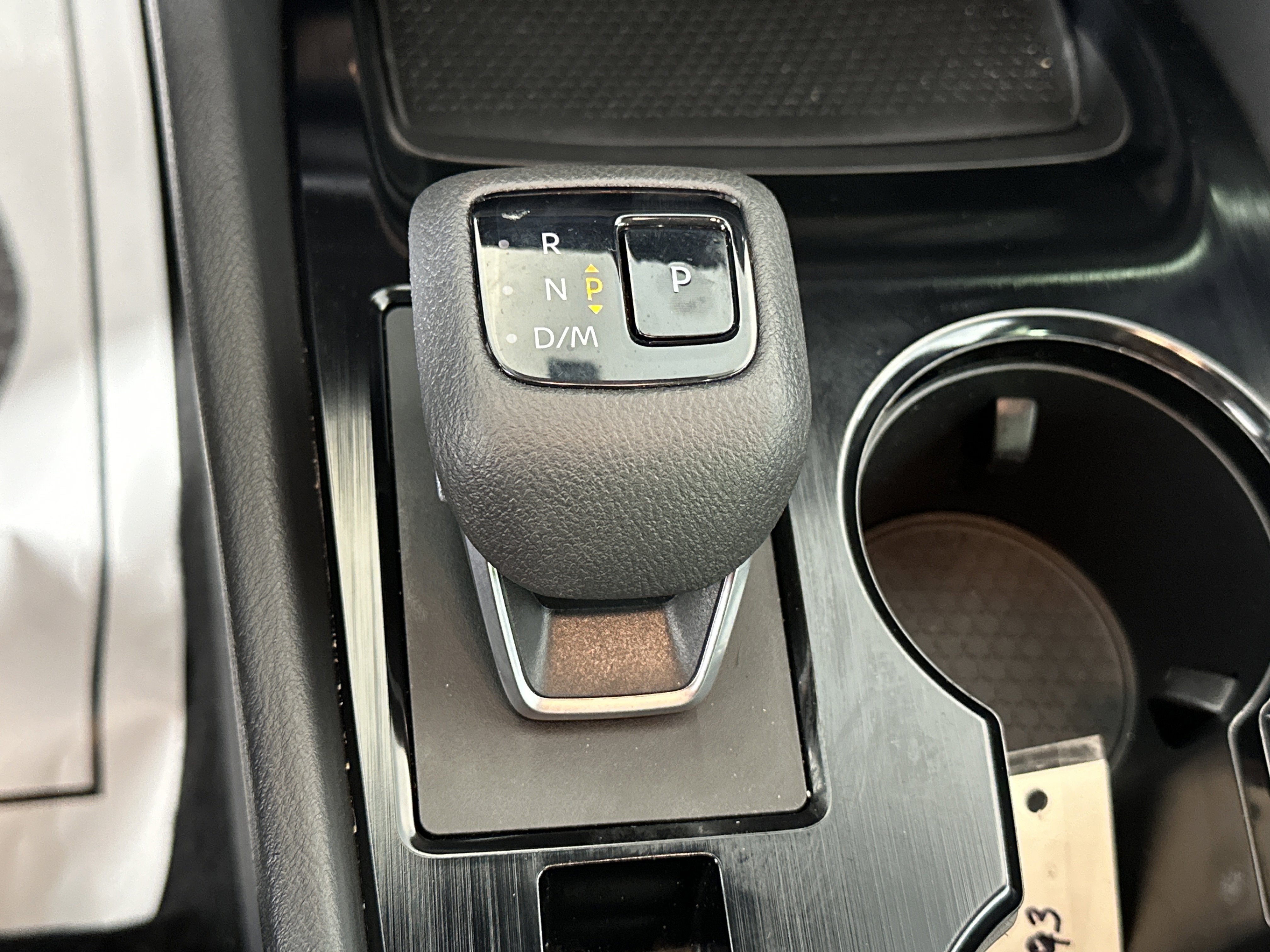 Certified 2025 Nissan Rogue SV w/ SV Premium Package image 27