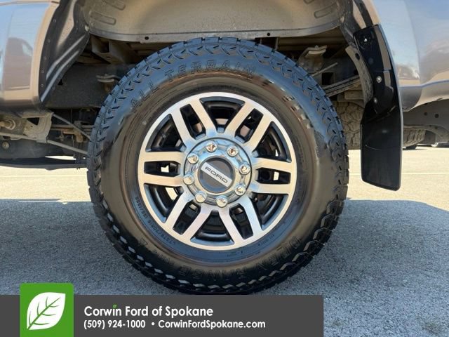 Used 2017 Ford F350 Lariat w/ Lariat Value Package AWD/4WD image 9