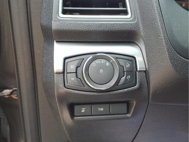 Used 2018 Ford Explorer Sport w/ Equipment Group 401A AWD/4WD image 31