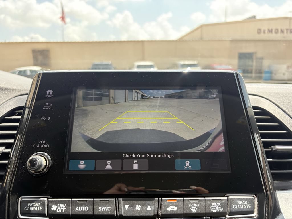 Used 2022 Honda Odyssey Touring image 18
