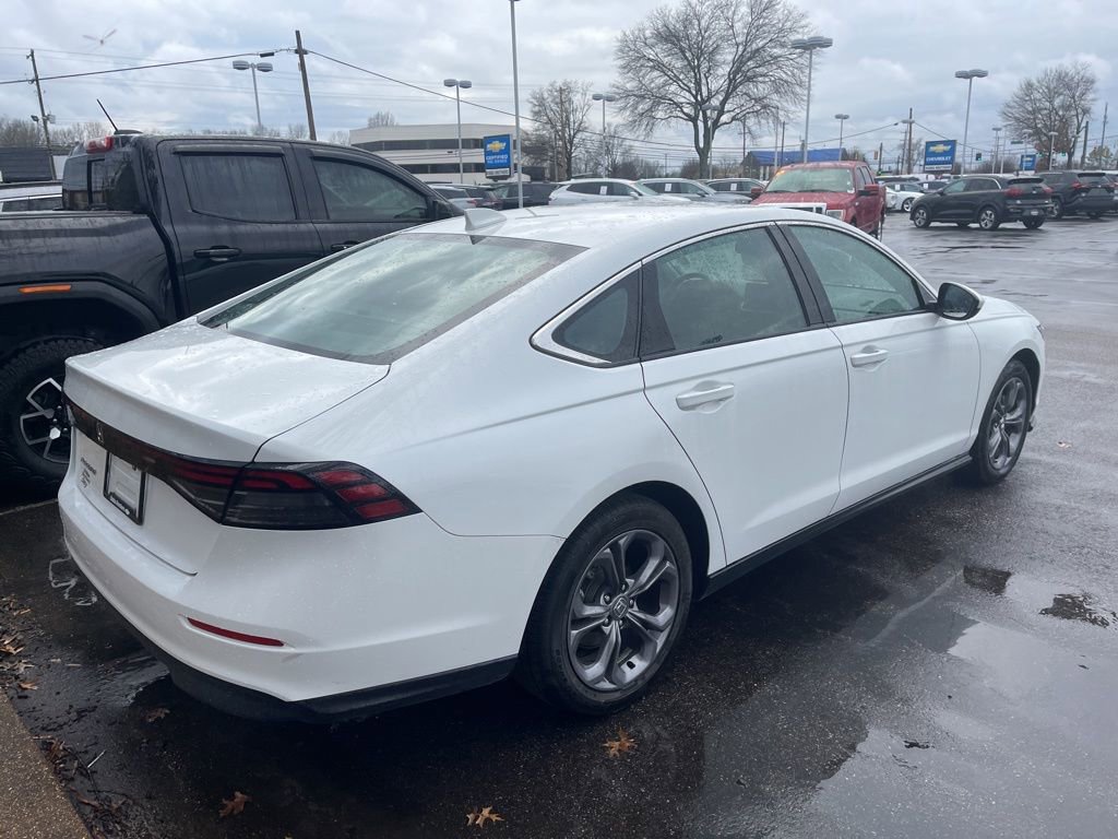 Used 2024 Honda Accord EX image 4