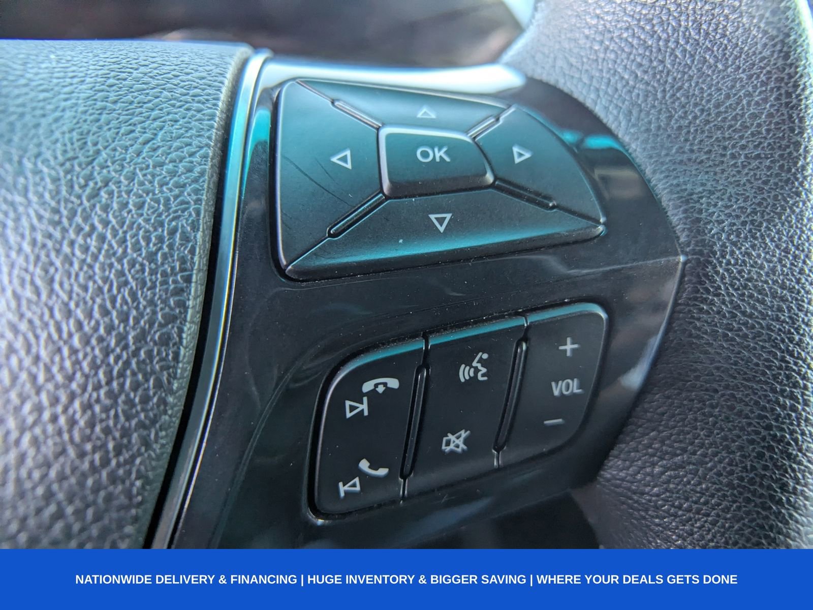 Used 2017 Ford Explorer Limited image 35