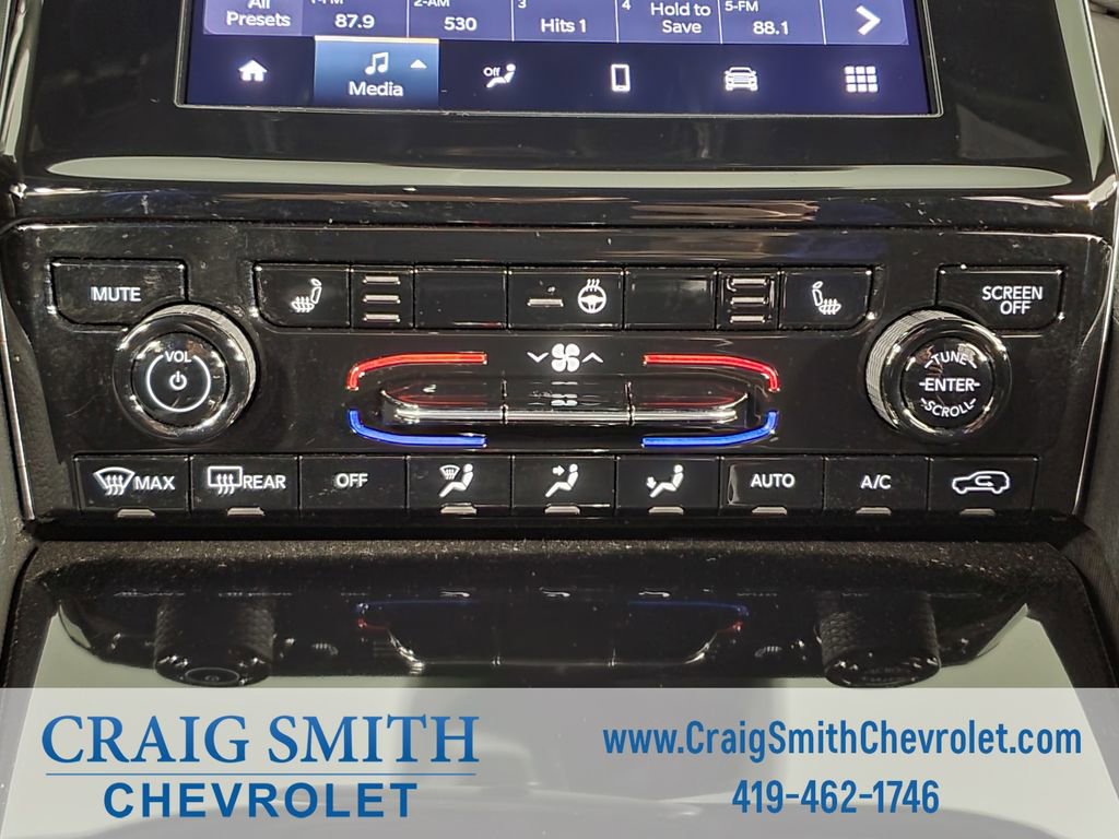 Used 2024 Jeep Grand Cherokee Altitude image 25