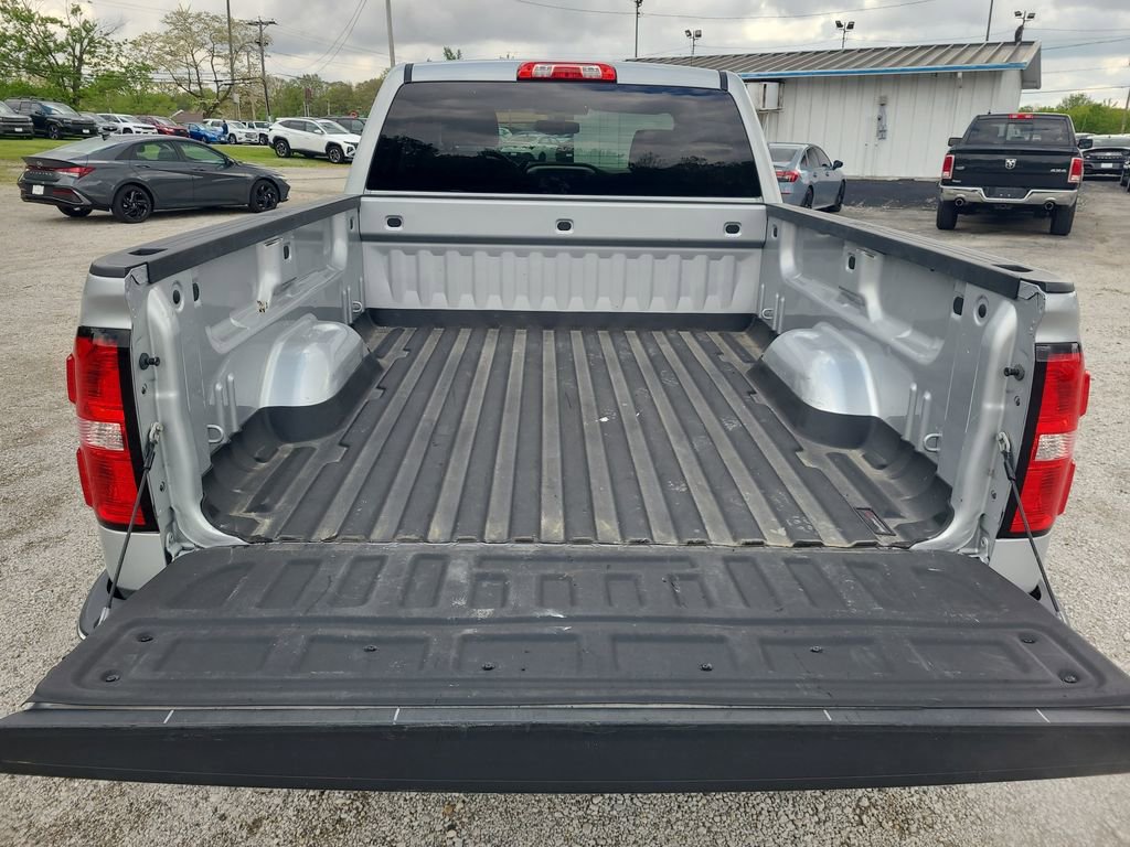 Used 2015 GMC Sierra 1500 SLE w/ SLE Value Package AWD/4WD image 17
