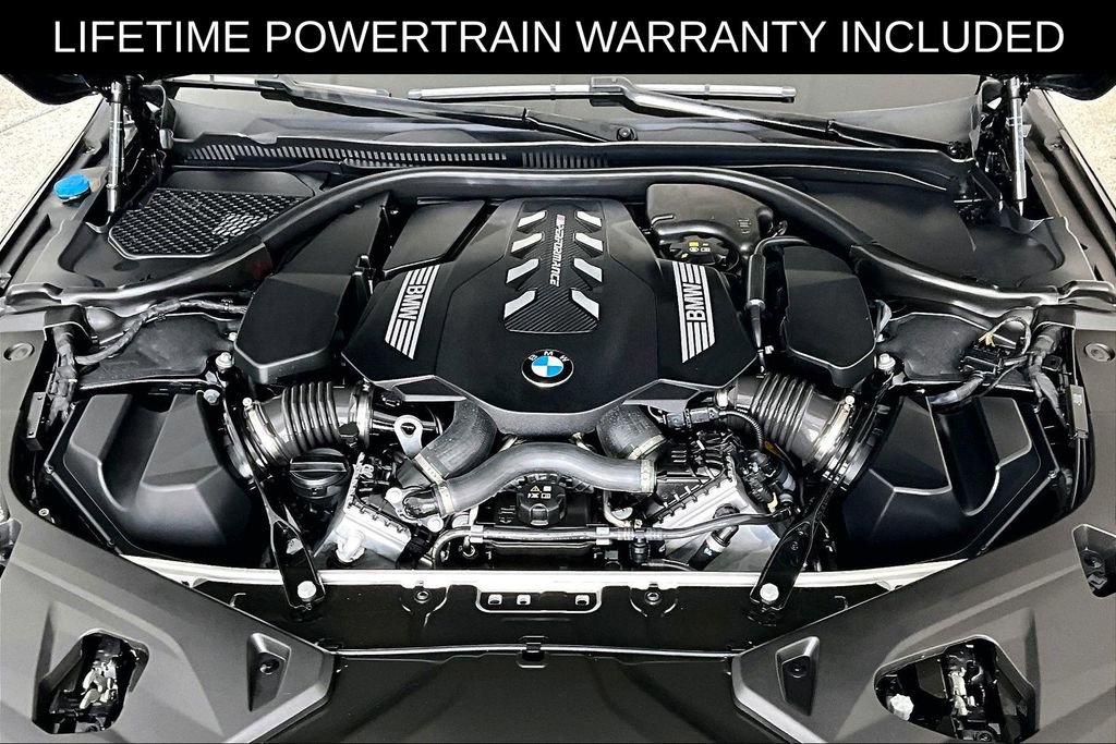 Used 2024 BMW M850i xDrive Coupe AWD/4WD image 11