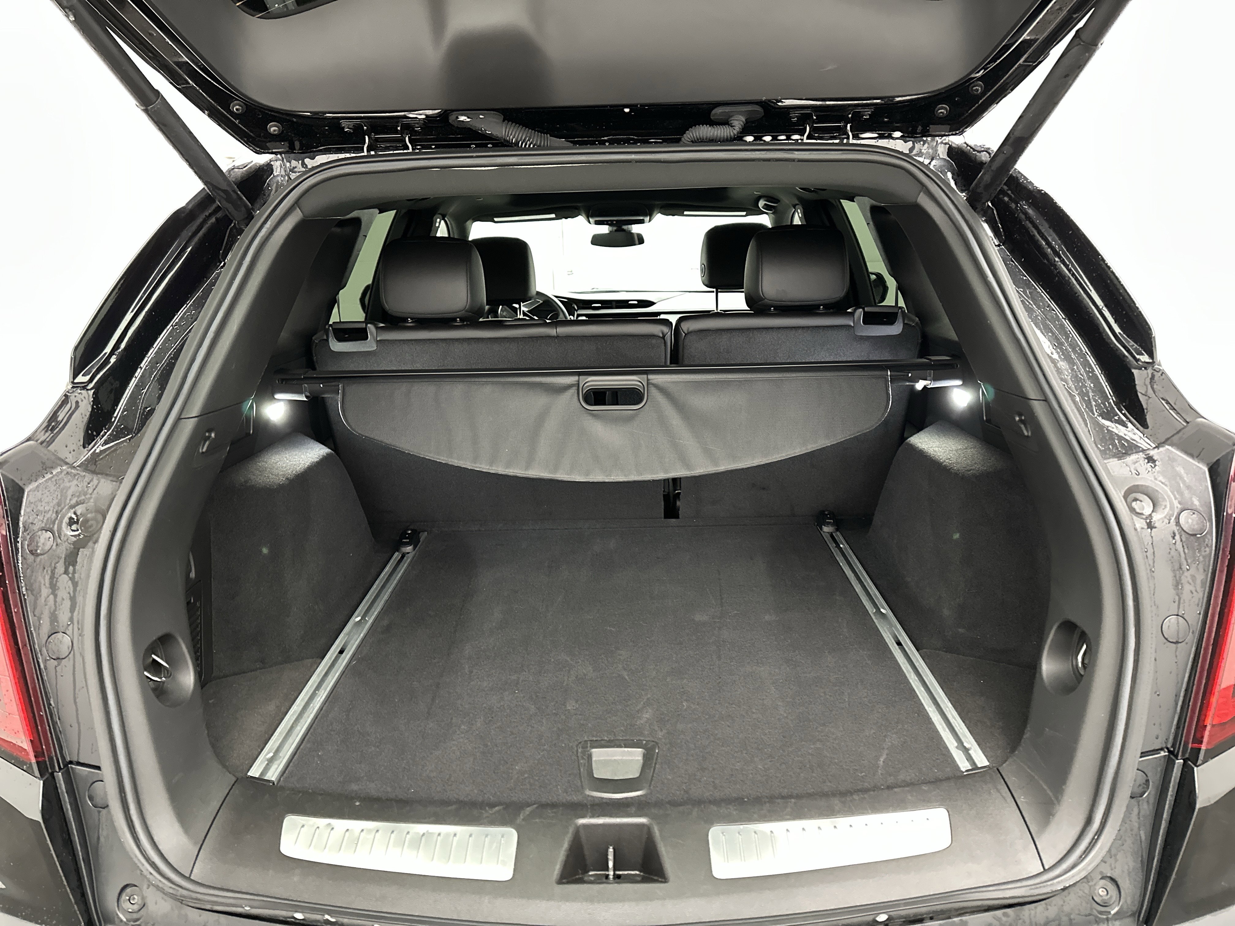 Used 2025 Cadillac XT5 Premium Luxury image 15