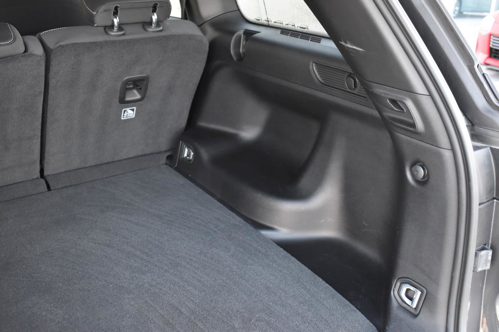 Used 2024 Jeep Grand Cherokee Laredo w/ Trailer Tow Package image 48