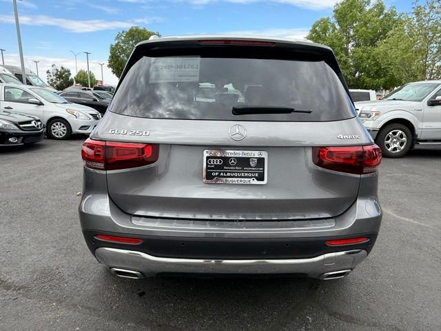 Certified 2021 Mercedes-Benz GLB 250 4MATIC image 5