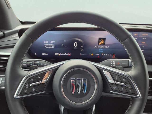 Certified 2025 Buick Enclave Preferred image 15