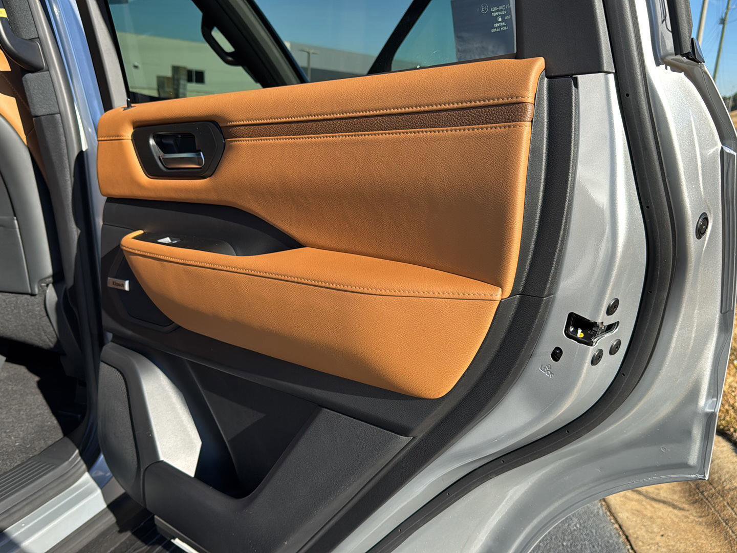 New 2026 Nissan Armada SL w/ Captain's Chari Seat Package image 13