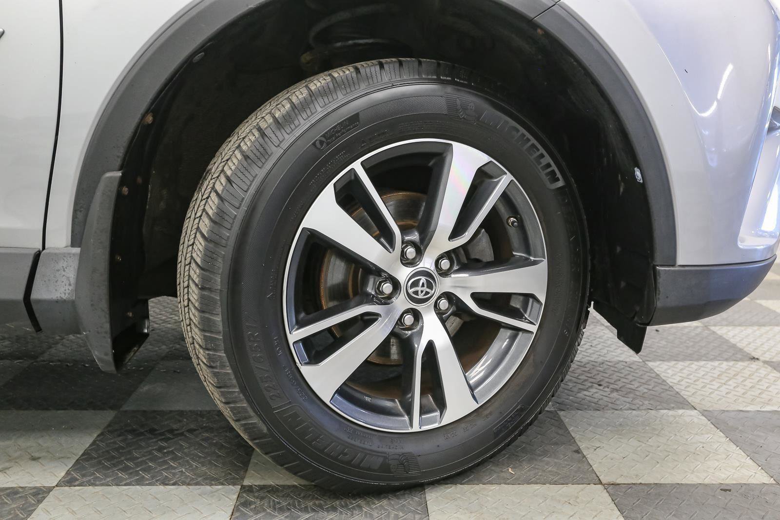 Used 2017 Toyota RAV4 XLE w/ Plus Special Value Package AWD/4WD image 14