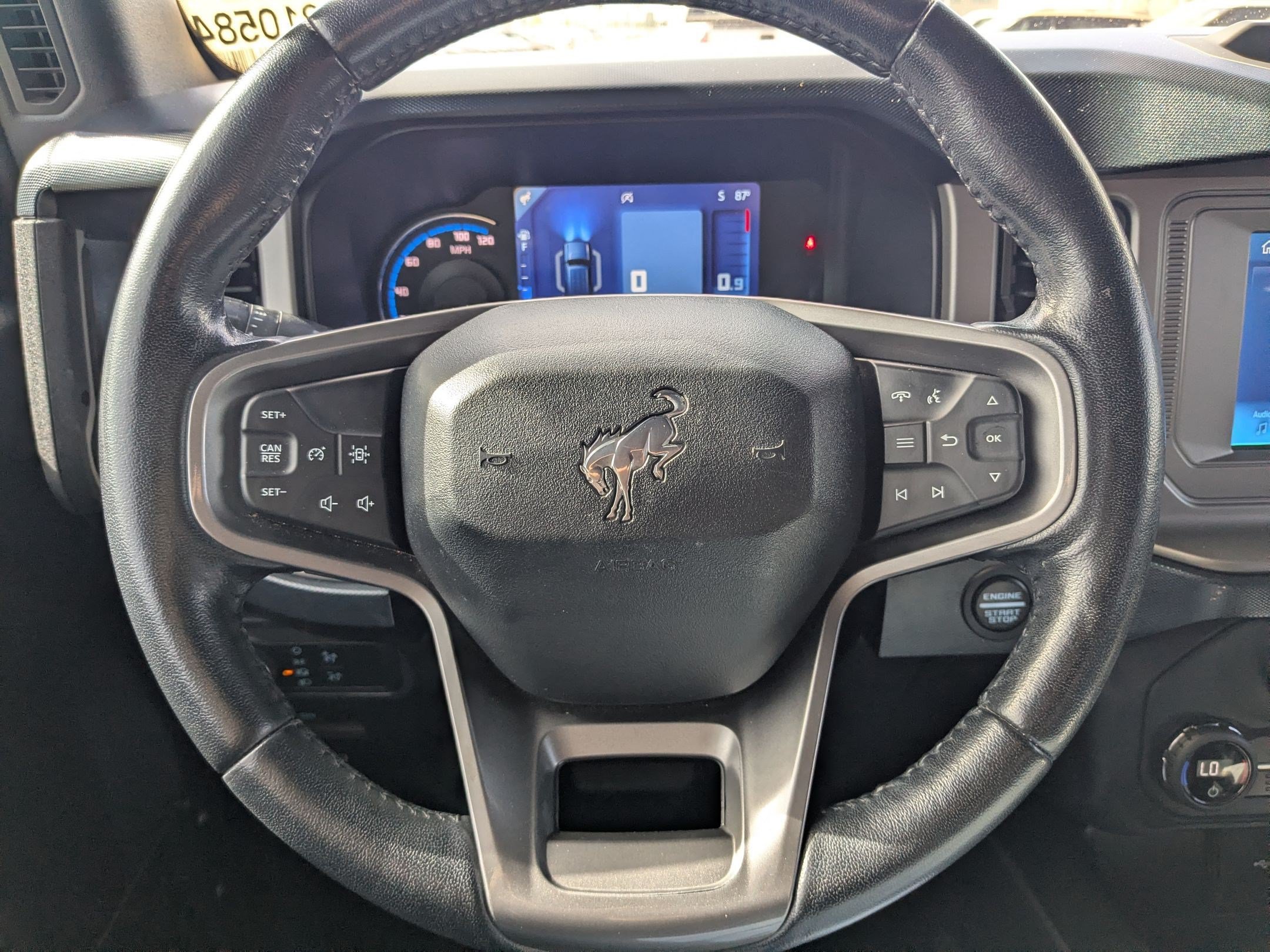 Used 2021 Ford Bronco Outer Banks AWD/4WD image 16