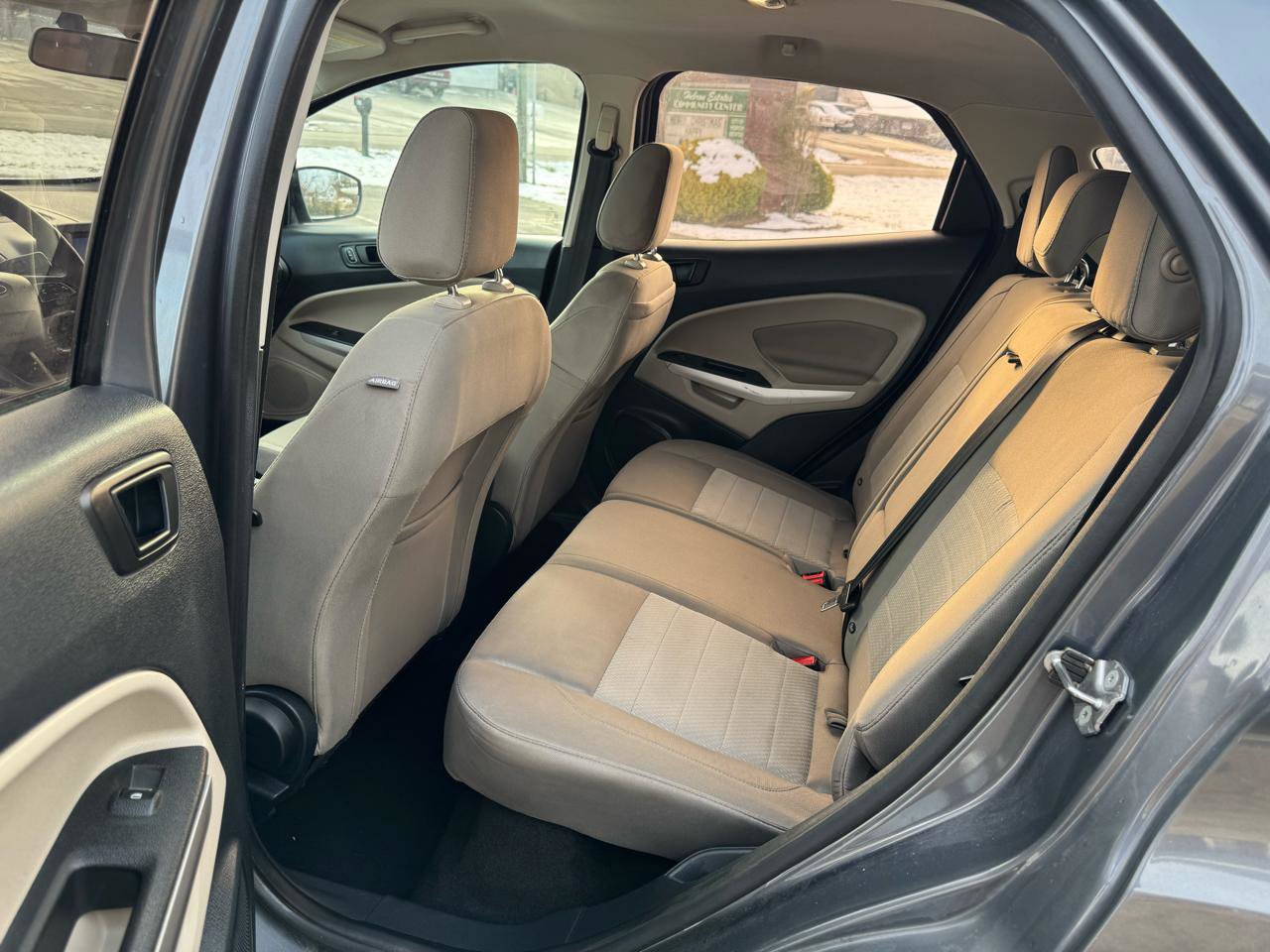 Used 2018 Ford EcoSport S FWD image 19