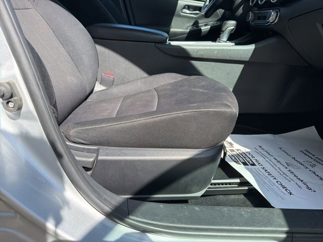 Used 2022 Nissan Sentra SV FWD image 22