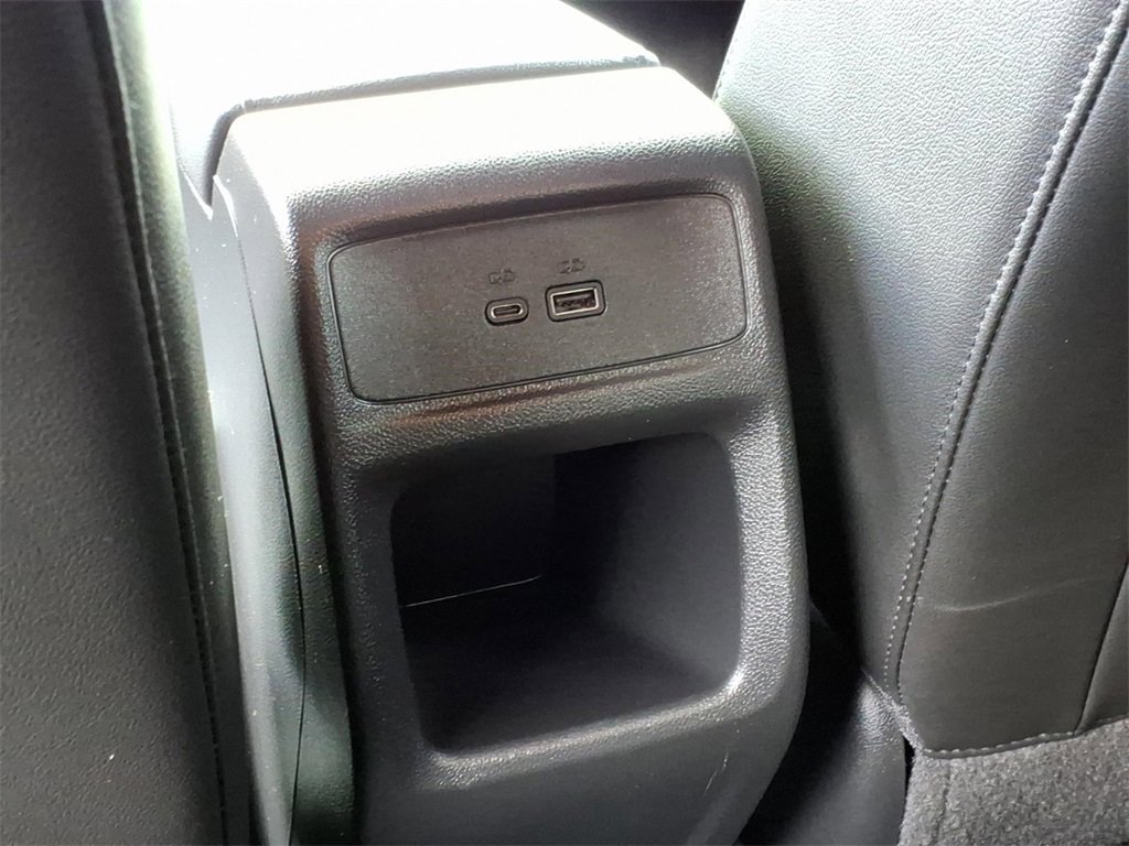 Used 2024 Buick Envista Preferred image 10