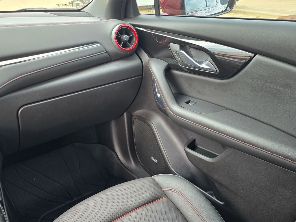 Used 2024 Chevrolet Blazer RS w/ Driver Confidence II Package FWD image 22