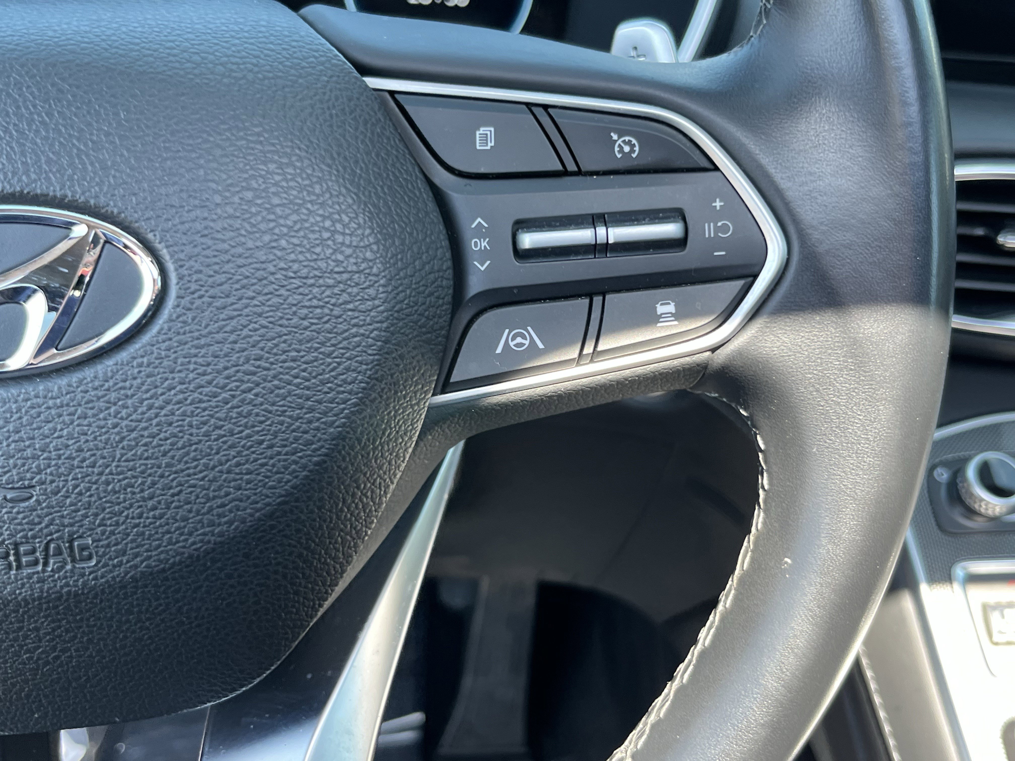 Certified 2023 Hyundai Santa Fe SEL Premium AWD/4WD image 24