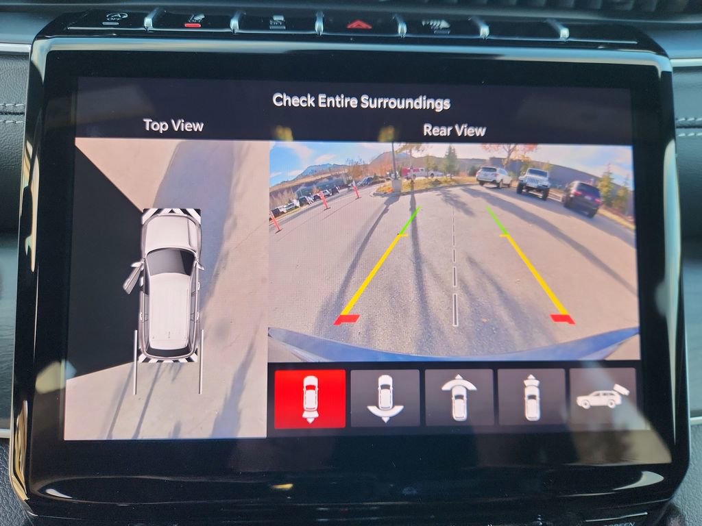 New 2025 Jeep Grand Cherokee Limited w/ Luxury Tech Group II image 20