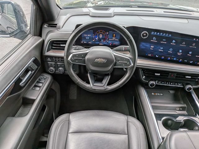 Used 2025 Chevrolet Tahoe Z71 AWD/4WD image 18
