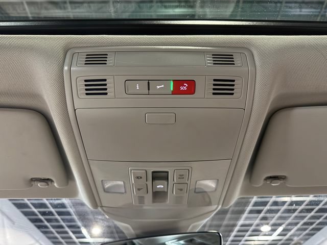 Used 2024 Volkswagen Jetta SE FWD image 23