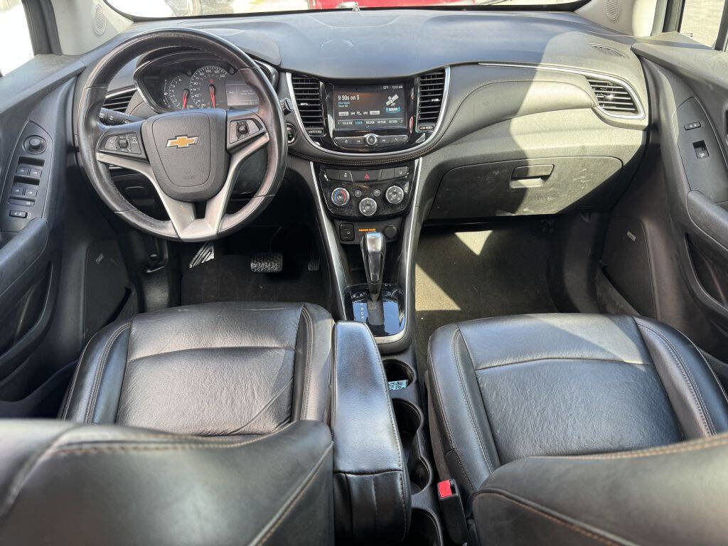 Used 2017 Chevrolet Trax Premier w/ Driver Confidence II Package image 7