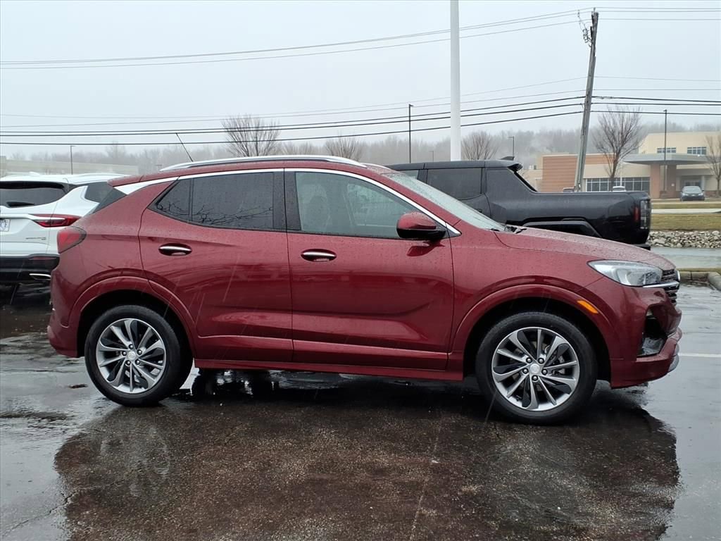 Used 2023 Buick Encore GX Select w/ Sport Touring Package image 6