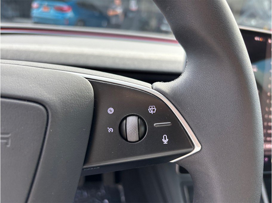 Used 2024 Tesla Model 3 Standard Range RWD image 23