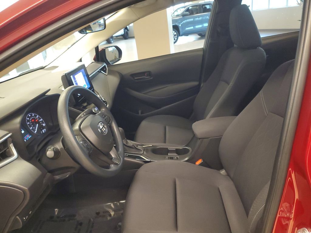 Used 2023 Toyota Corolla LE image 14