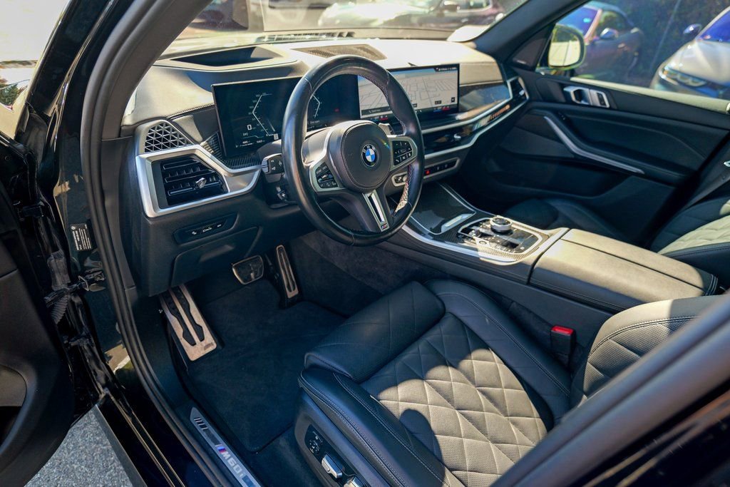 Used 2024 BMW X5 M60i w/ Executive Package image 19