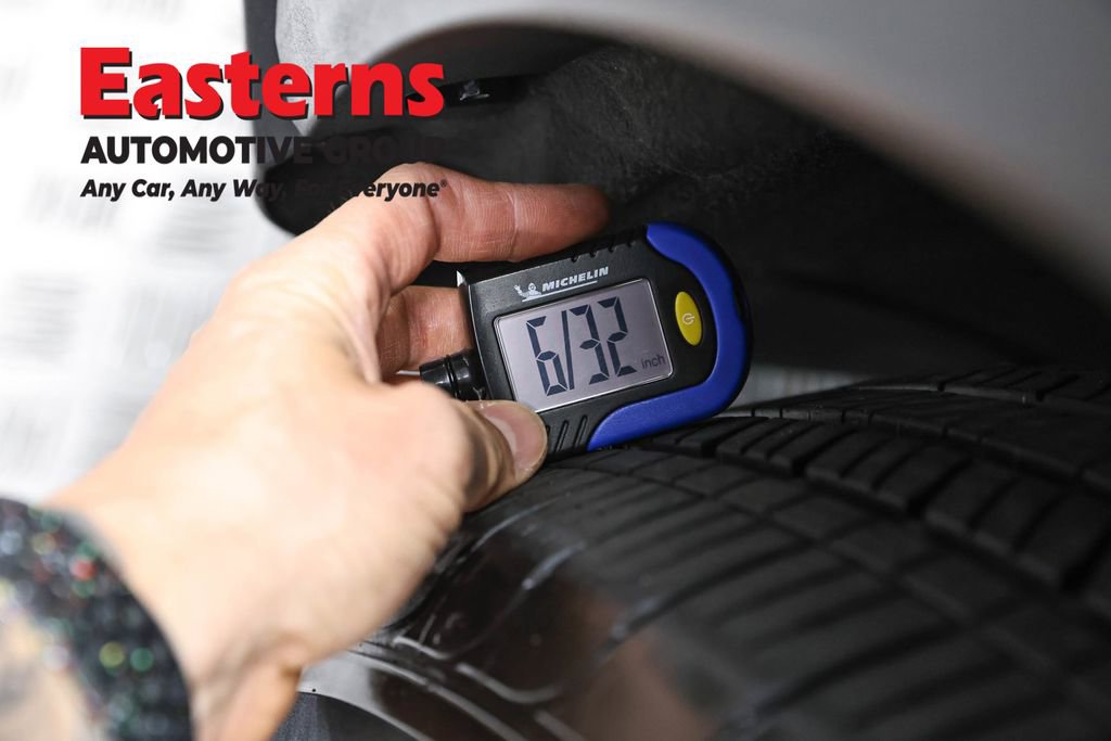 Used 2023 Ford Explorer XLT w/ Equipment Group 202A image 27