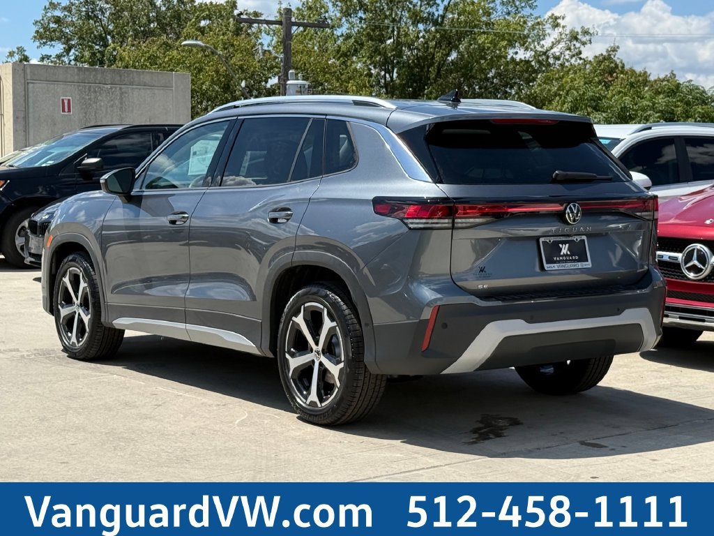 New 2026 Volkswagen Tiguan SE FWD image 4