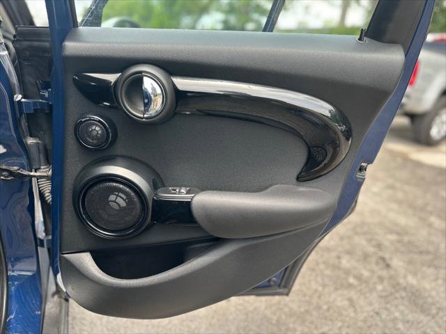 Used 2016 MINI Cooper S FWD image 19