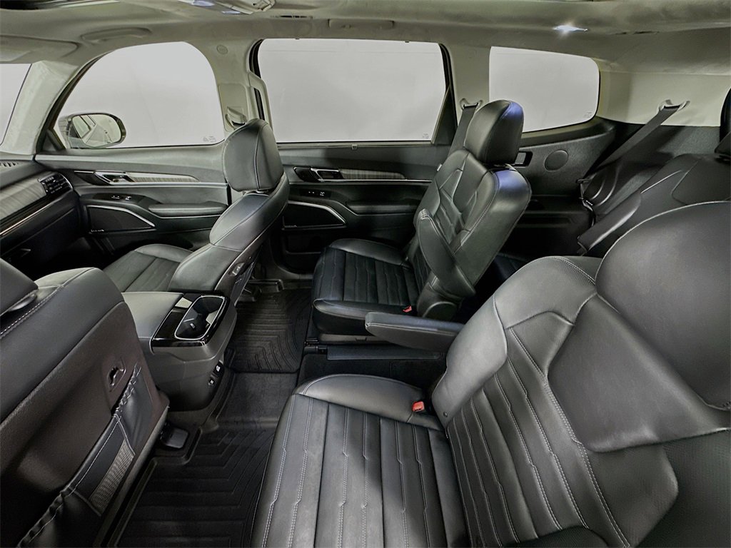 Used 2025 Kia Telluride SX Prestige image 26
