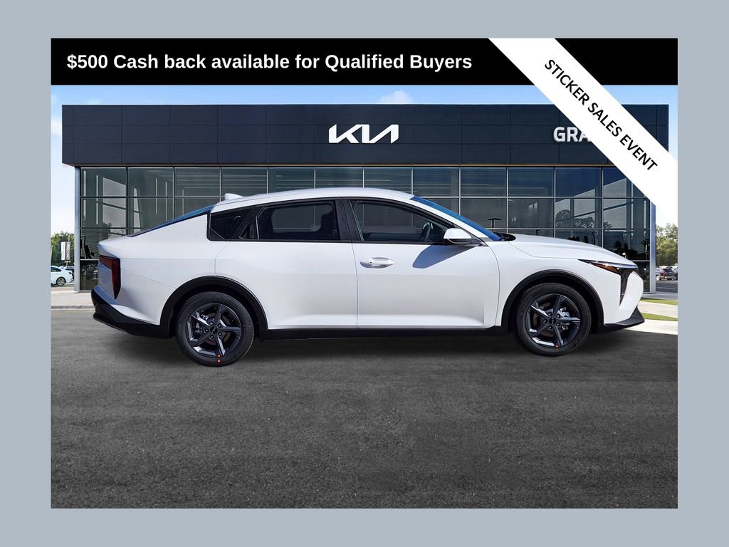 New 2026 Kia K4