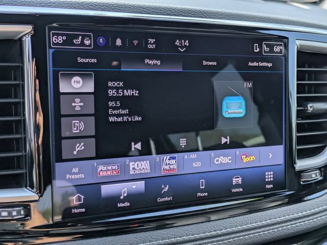New 2026 Chrysler Pacifica Select w/ S Appearance Package FWD image 17