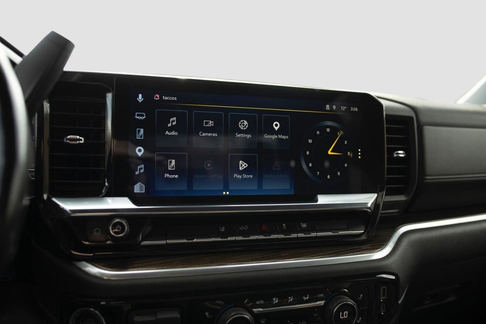 Used 2025 Chevrolet Silverado 2500 LT w/ Convenience Package image 8