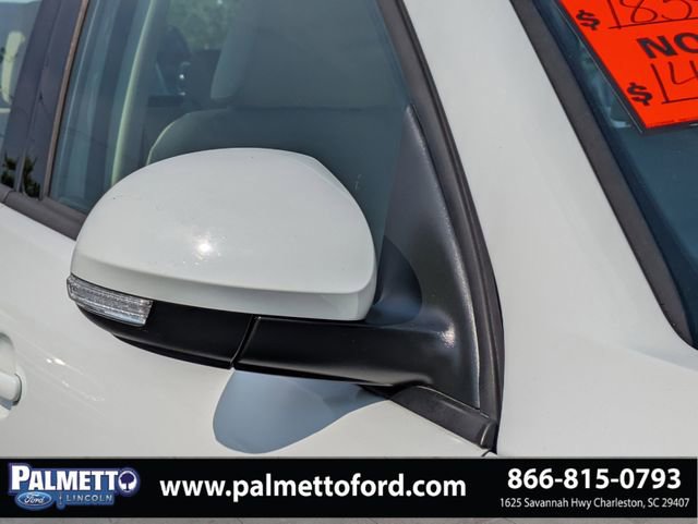 Used 2016 Volkswagen Tiguan S FWD image 11