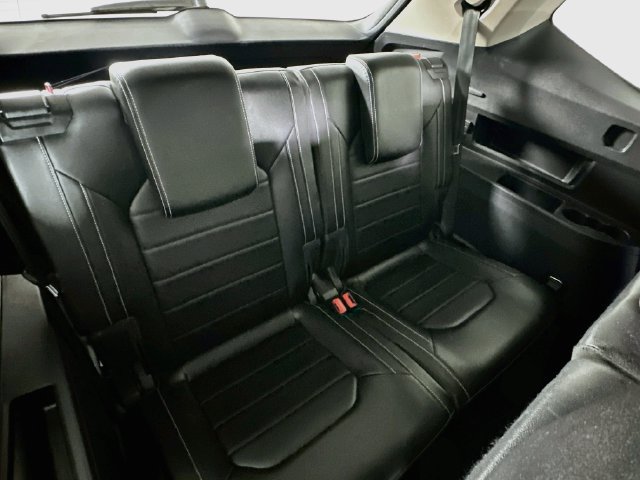 Used 2024 Volkswagen Atlas SEL AWD/4WD image 29