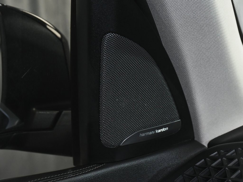 Used 2024 BMW X7 xDrive40i image 46