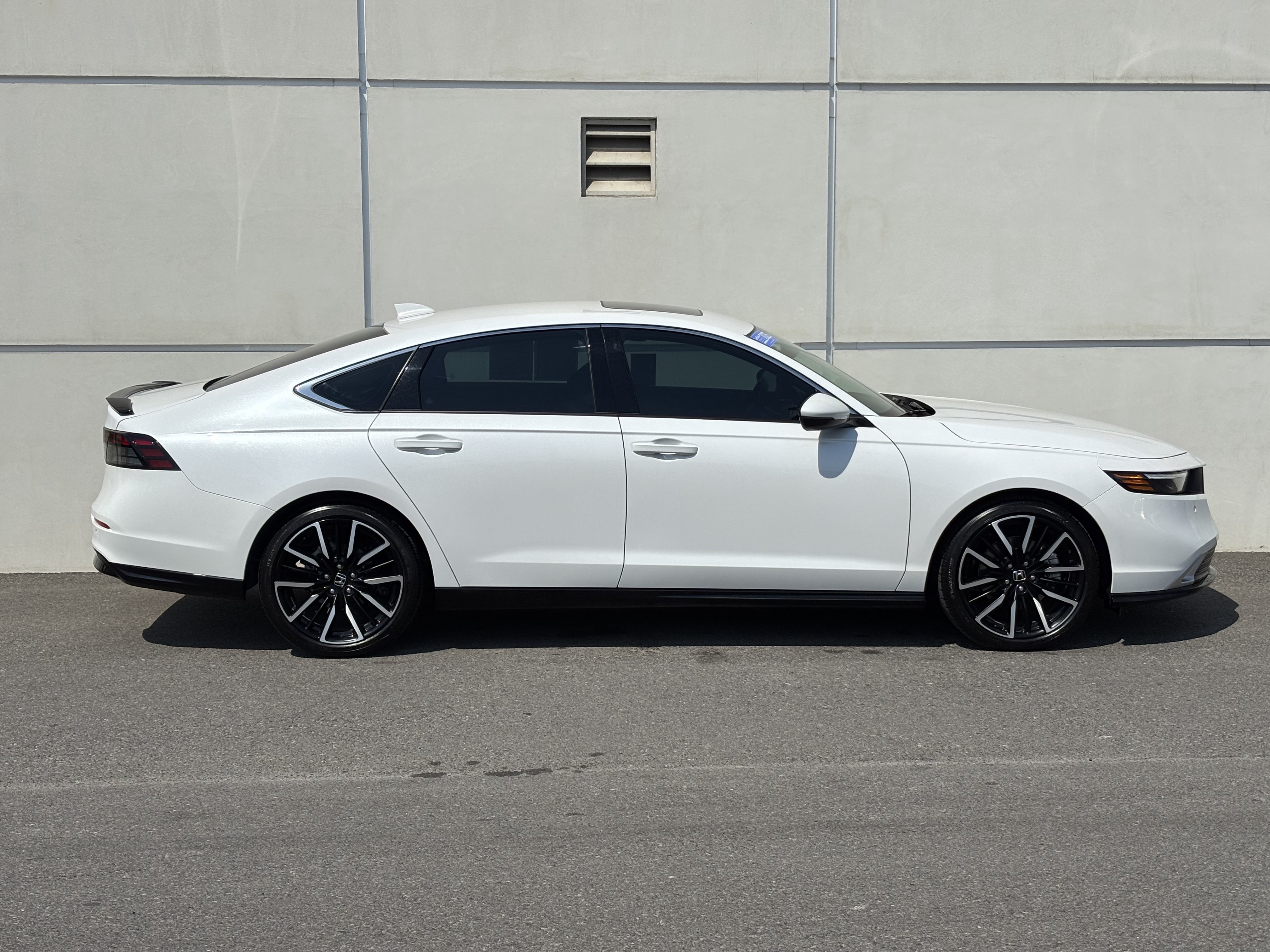 Certified 2025 Honda Accord Touring image 2