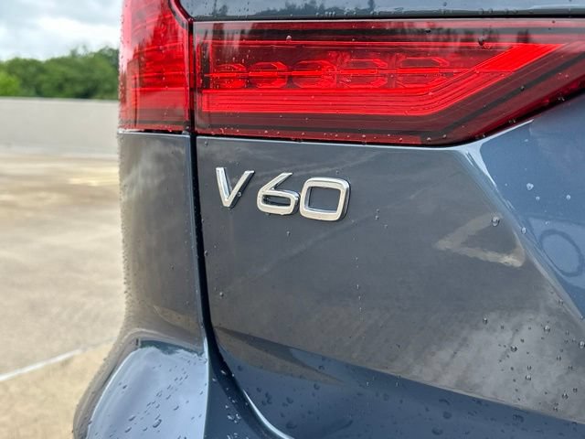 Certified 2025 Volvo V60 B5 Cross Country Plus AWD/4WD image 36