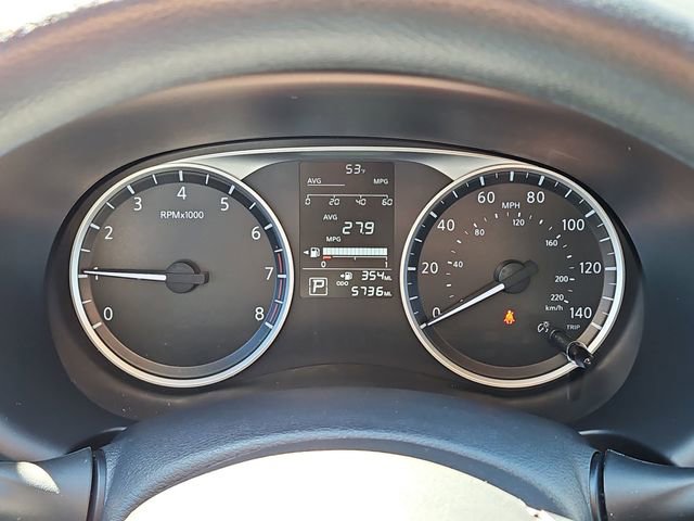 Certified 2025 Nissan Kicks Play S FWD image 4