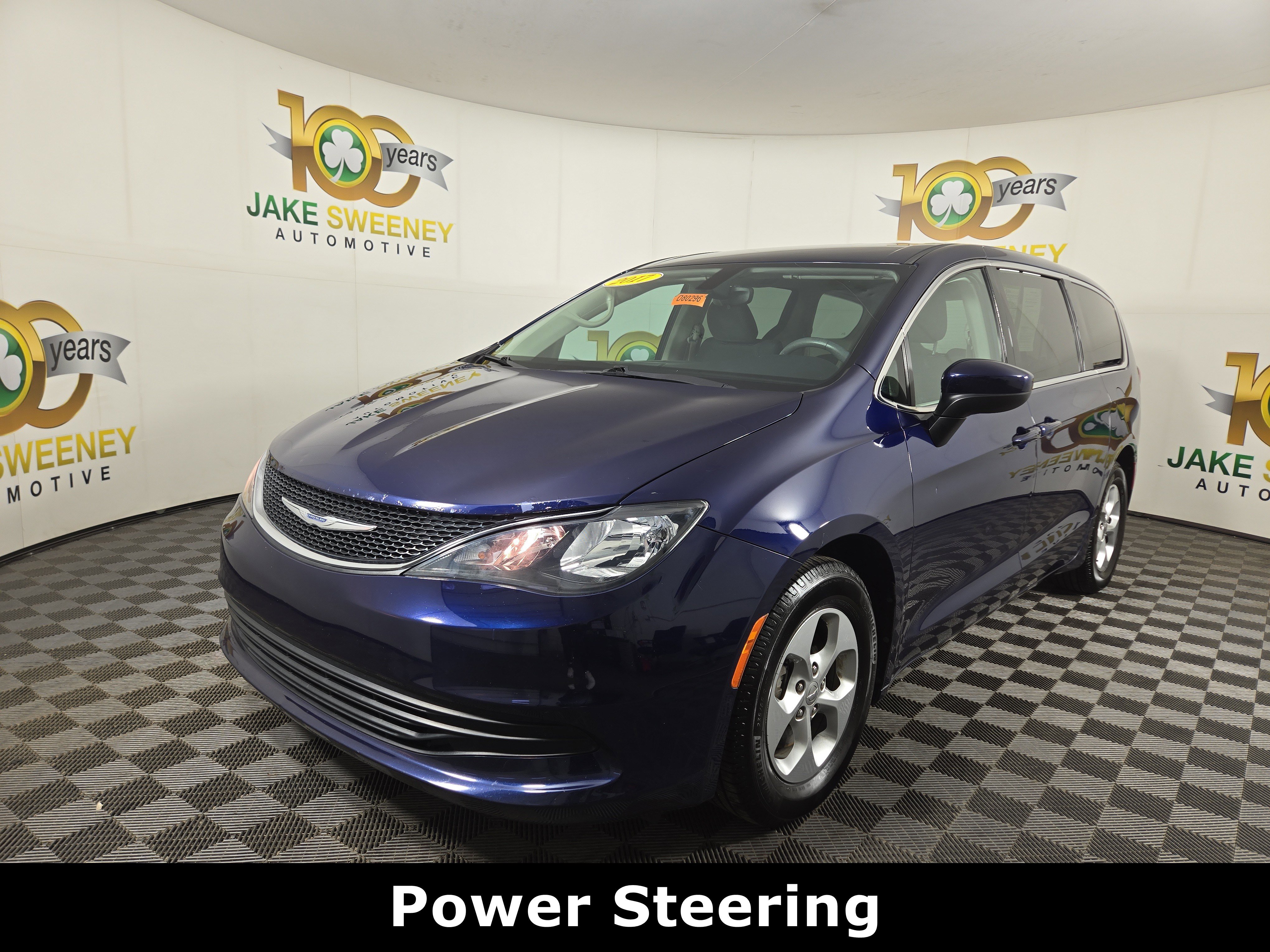 Used 2017 Chrysler Pacifica LX w/ Tire & Wheel Group image 3