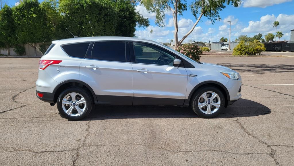 Used 2015 Ford Escape SE image 10